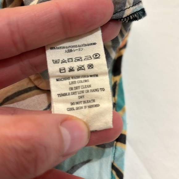 Free People Lightweight Button Up in Size Large - Picture 6 of 15